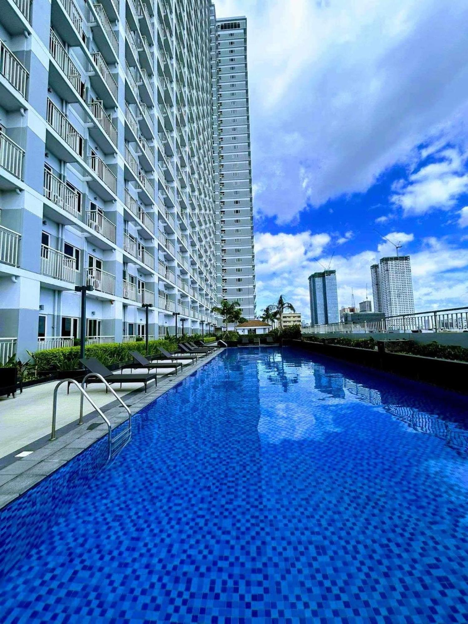 Coast Residences, Roxas Blvd, Pasay City Manila Exterior photo